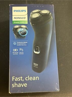 Shaver 2200 Electric Shaver - Black/Blue